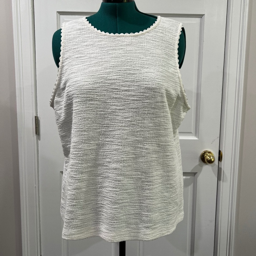 J.Crew - White Textured Tank Top w Rick Rack Edging - Size XXL